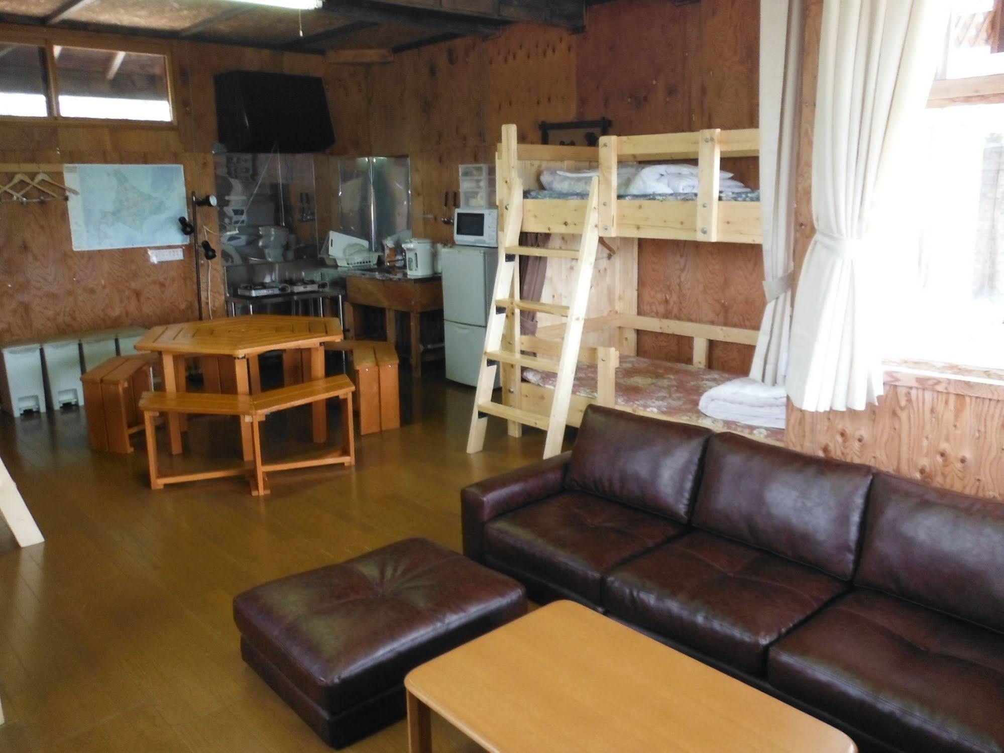 Clione Campground Ostello Shari Esterno foto