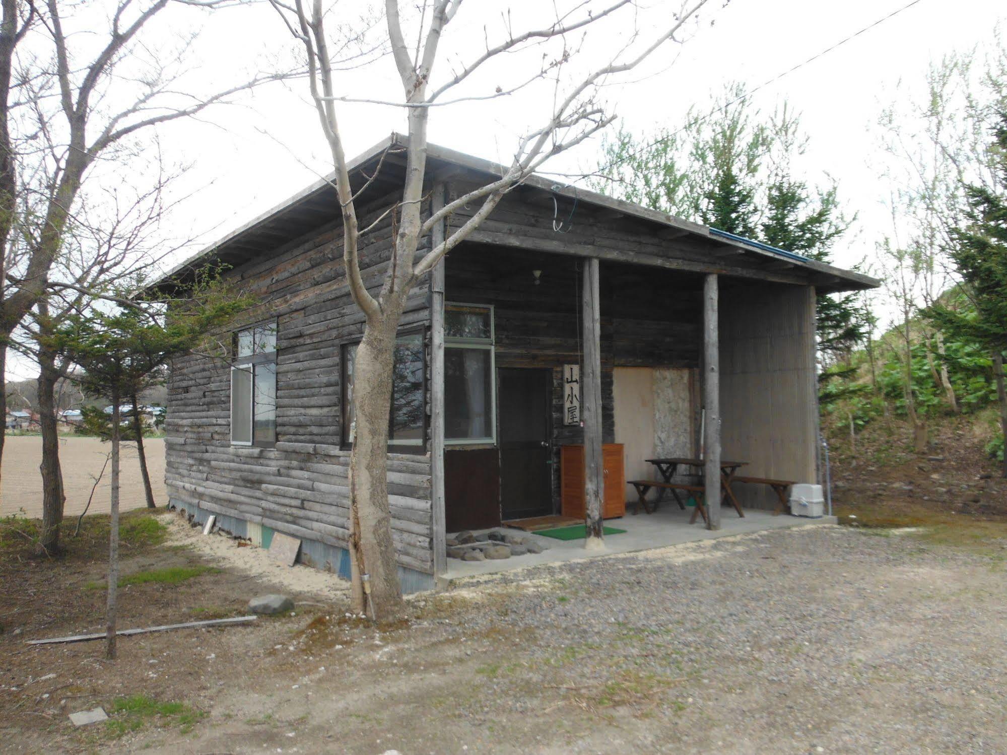 Clione Campground Ostello Shari Esterno foto